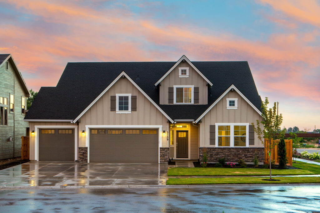 A home that shows beautiful house curb appeal